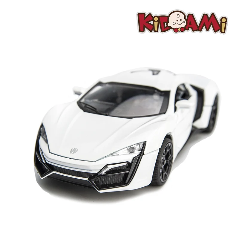 KIDAMI 1:32 Форсаж игрушечный автомобиль из сплава, Мини авто Игрушки для детских подарков, dodge модель автомобиля тачки - Цвет: White Lykan