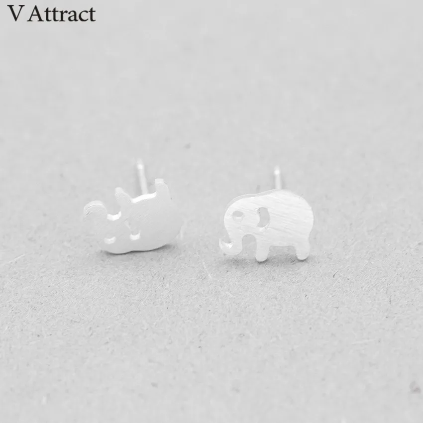 

V Attract 10pairs/lot Lucky Baby Elephant Stud Earrings 2018 Fashion Jewelry Stainless Steel Brinco Masculino Graduate Gift