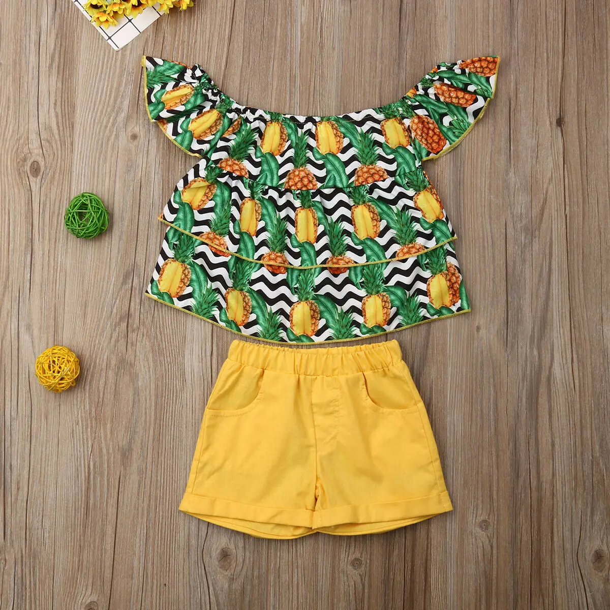 Футболка с коротким рукавом и открытыми плечами принтом ананасов | Мать ребенок