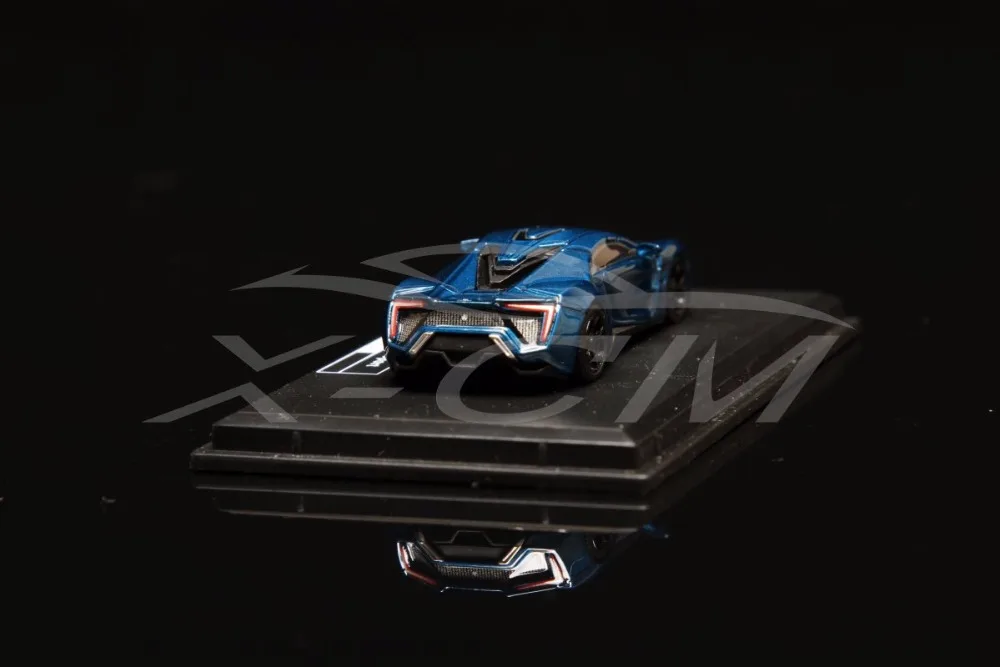 Полимерная модель автомобиля Avan Style WMOTORS Lykan HyperSport 1: 87 (синий) + маленький