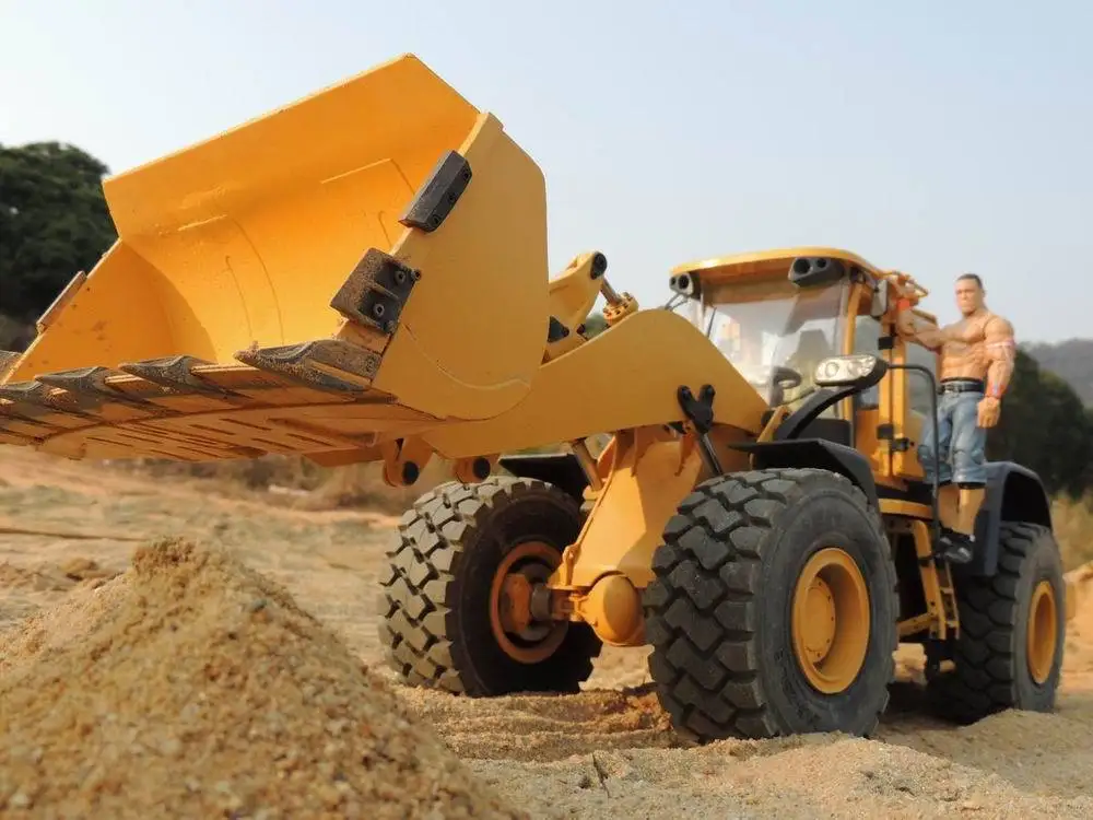 Новинка готовый к использованию Радиоуправляемый гидравлический погрузчик 1/12 с