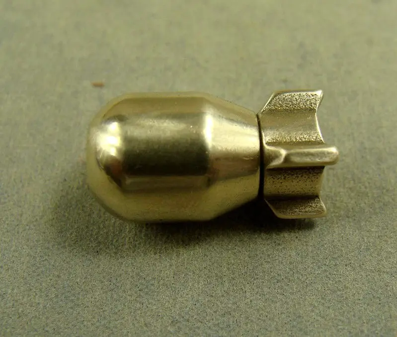 Медные латунные бусы в форме бомбы парашютный шнур для ножа Паракорд на шнурок