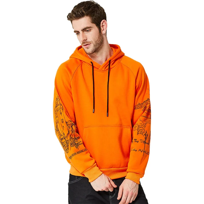 Мужская толстовка с длинным рукавом оранжевая черного цвета в уличном стиле