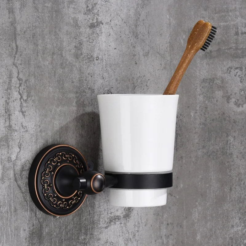 Ceramic cup Держатели для чашек и стаканов, классический стиль, квадратные держатели для зубных щеток для ванной комнаты, настенные, твердая латунь с керамической чашкой для дома 602002 - Цвет: Ceramic cup