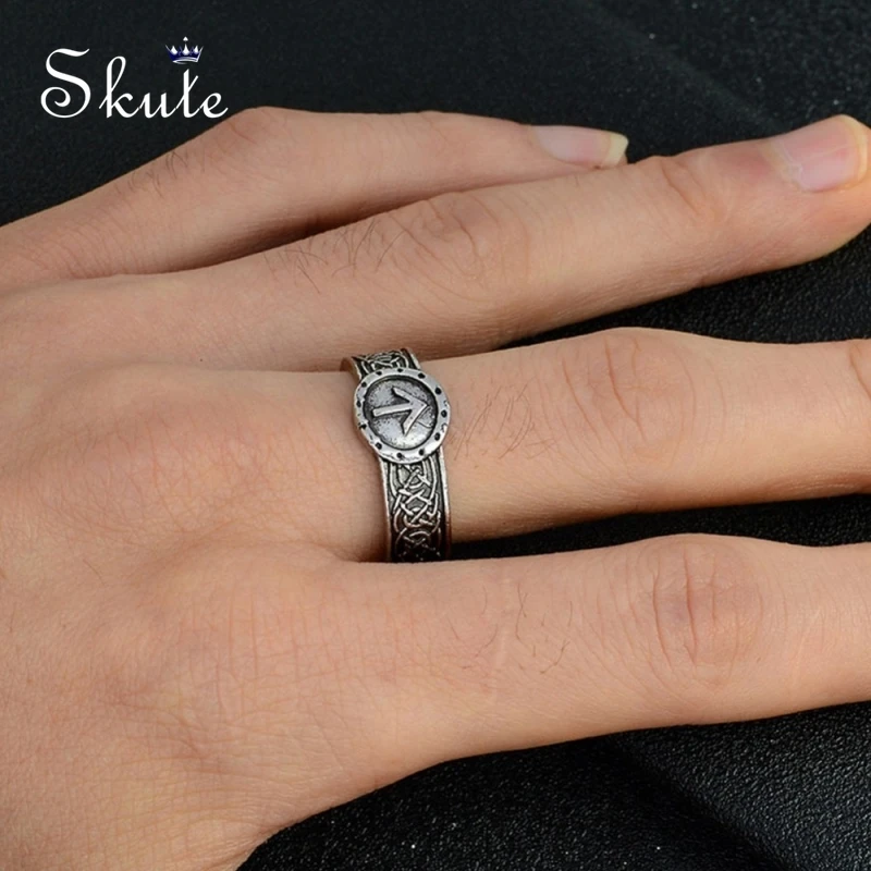 Skute готическое панк Скандинавское кольцо с викингом мужской модный подарок на