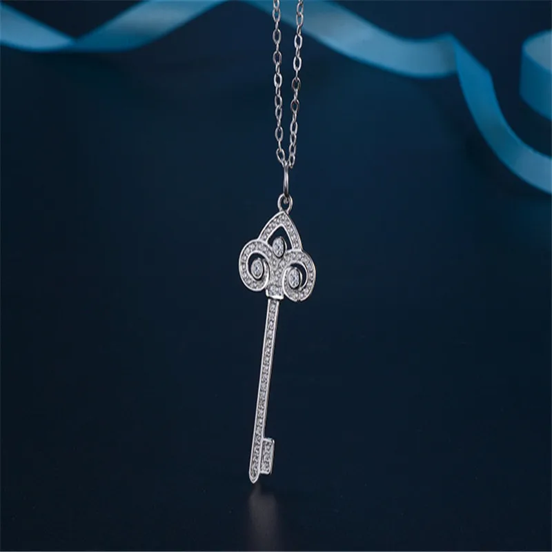 Классическое ожерелье с ключом 925 длинное кристаллическим для желаний и кулон