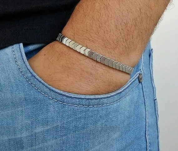 1 Silver NEWELRY модные Для мужчин шарм браслеты из гематита простой браслет ручной работы из бусин панк хип-хоп крутые мужские украшения подарок Pulseira Masculina - Окраска металла: 1 Silver