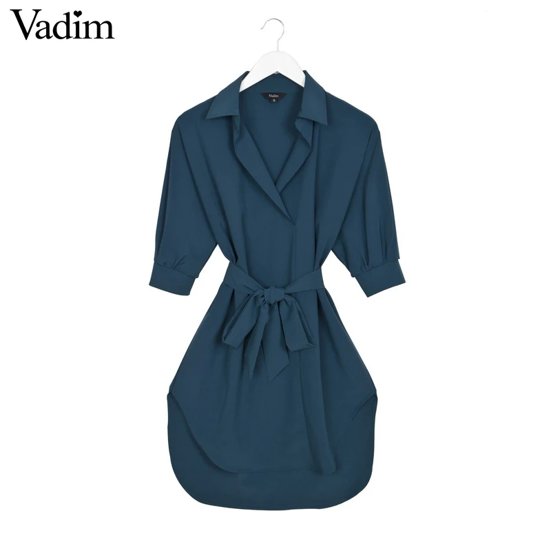 Женское платье оверсайз с бантом и поясом отложным воротником свободные