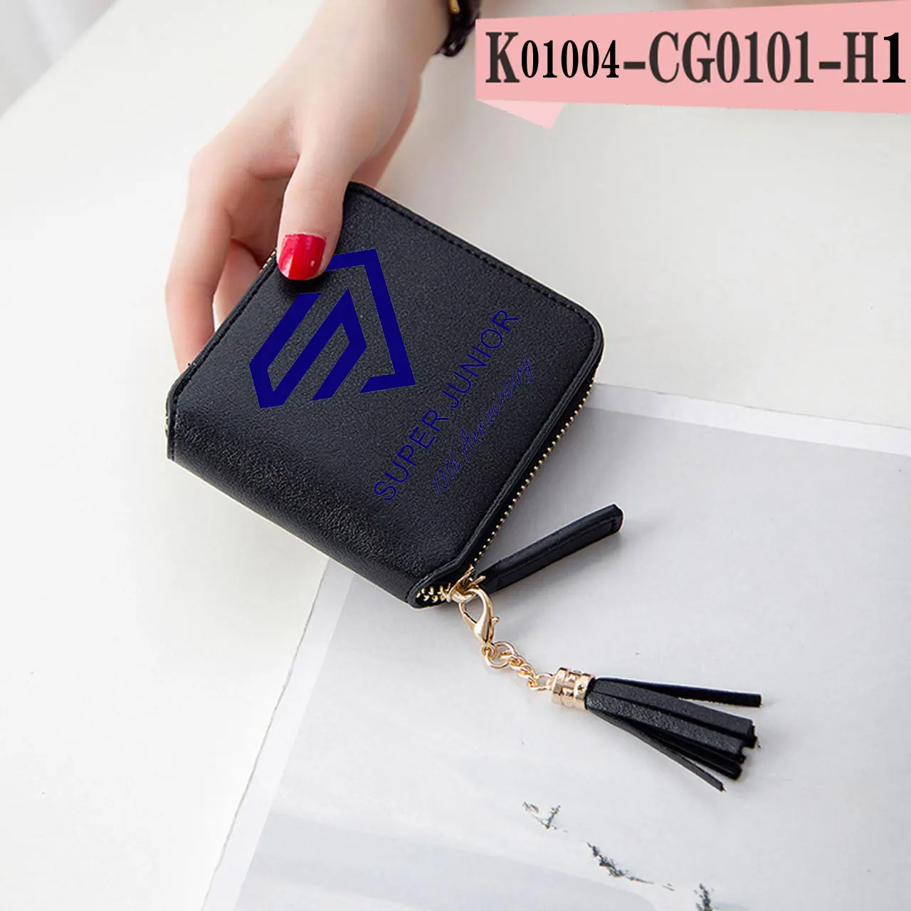 Новые сумки в стиле Kpop супер Кошельки Мини 3D сумки с принтом Junior женские кошельки Kpop вентиляторы короткие молнии карты кошелек девушка кошелек с кисточкой Кошельки - Цвет: Black2
