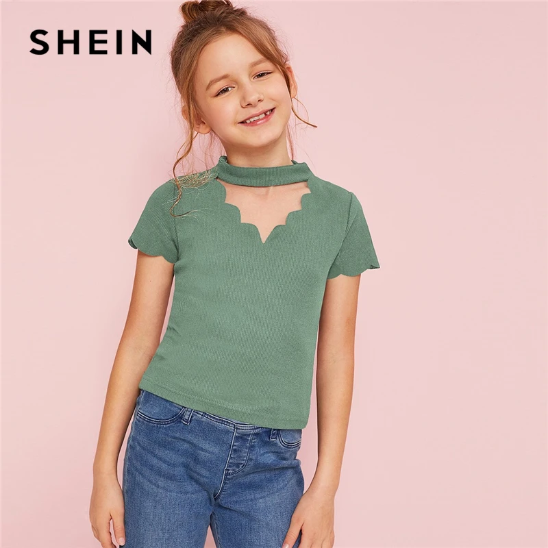 SHEIN/детская футболка для маленьких девочек с волнистым воротником-чокером; Милая футболка в рубчик; детский топ; коллекция года; Летние повседневные футболки с короткими рукавами и вырезами