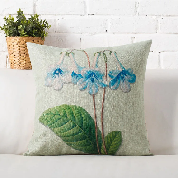 Льняная наволочка оптом в винтажном стиле с синими цветами орхидеей одуванчиком