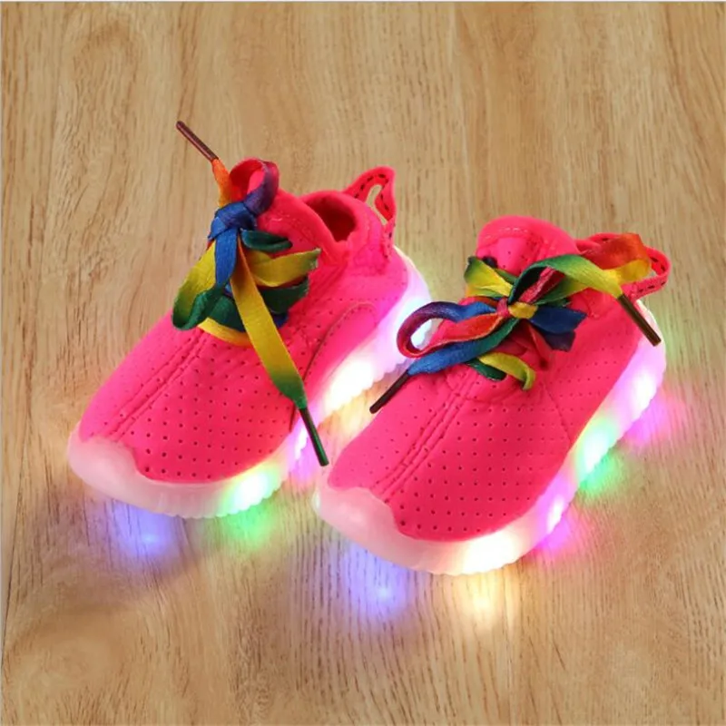 Новинка 2018 г. на шнуровке светодиодный освещенные детская повседневная обувь