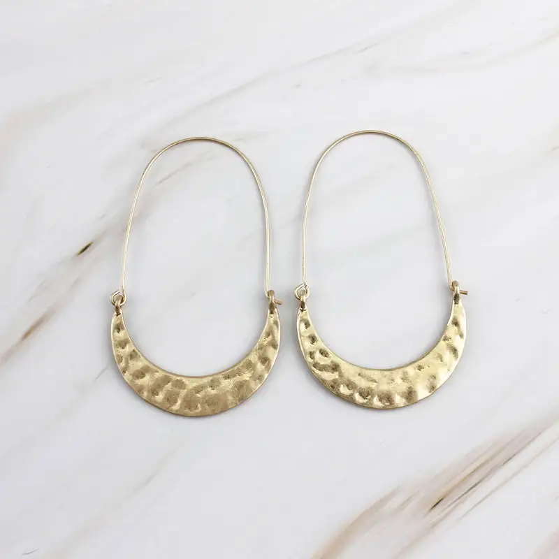 

3 Color Tone Classic Crescent Hoops Earrings for Women Hammered Metal Crescent Hoop Earrings Crescent Metal Hoops Earrings