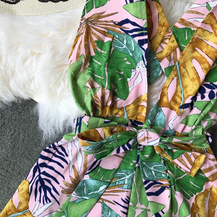 Пляжный Boho короткий женский летний комбинезон с открытой спиной и v-образным вырезом без рукавов комбинезон корейский цветочный принт плюс размер женский комбинезон