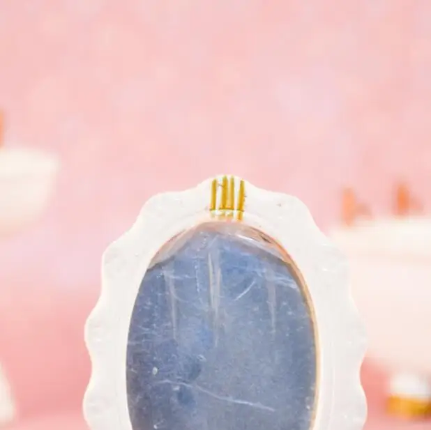 

G08-X007 children baby gift Toy 1:12 Dollhouse mini Furniture Miniature rement white European mirror 1pcs