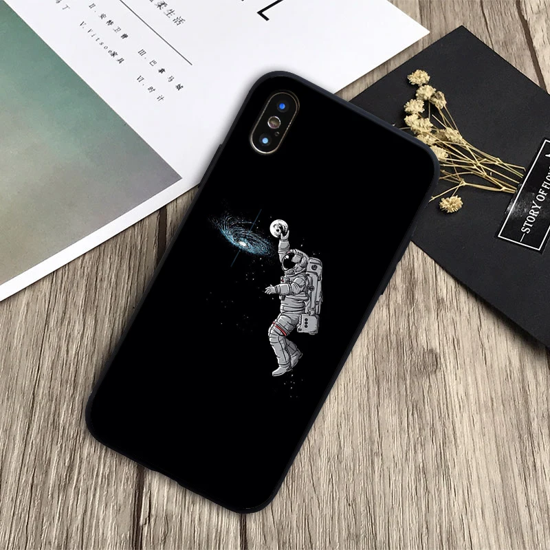 Space Moon Astronaut Cover Soft Silicone black Phone Case For iPhone 6 6plus 7 8plus 5 5S 5C SE X XS XR Max | Мобильные телефоны и