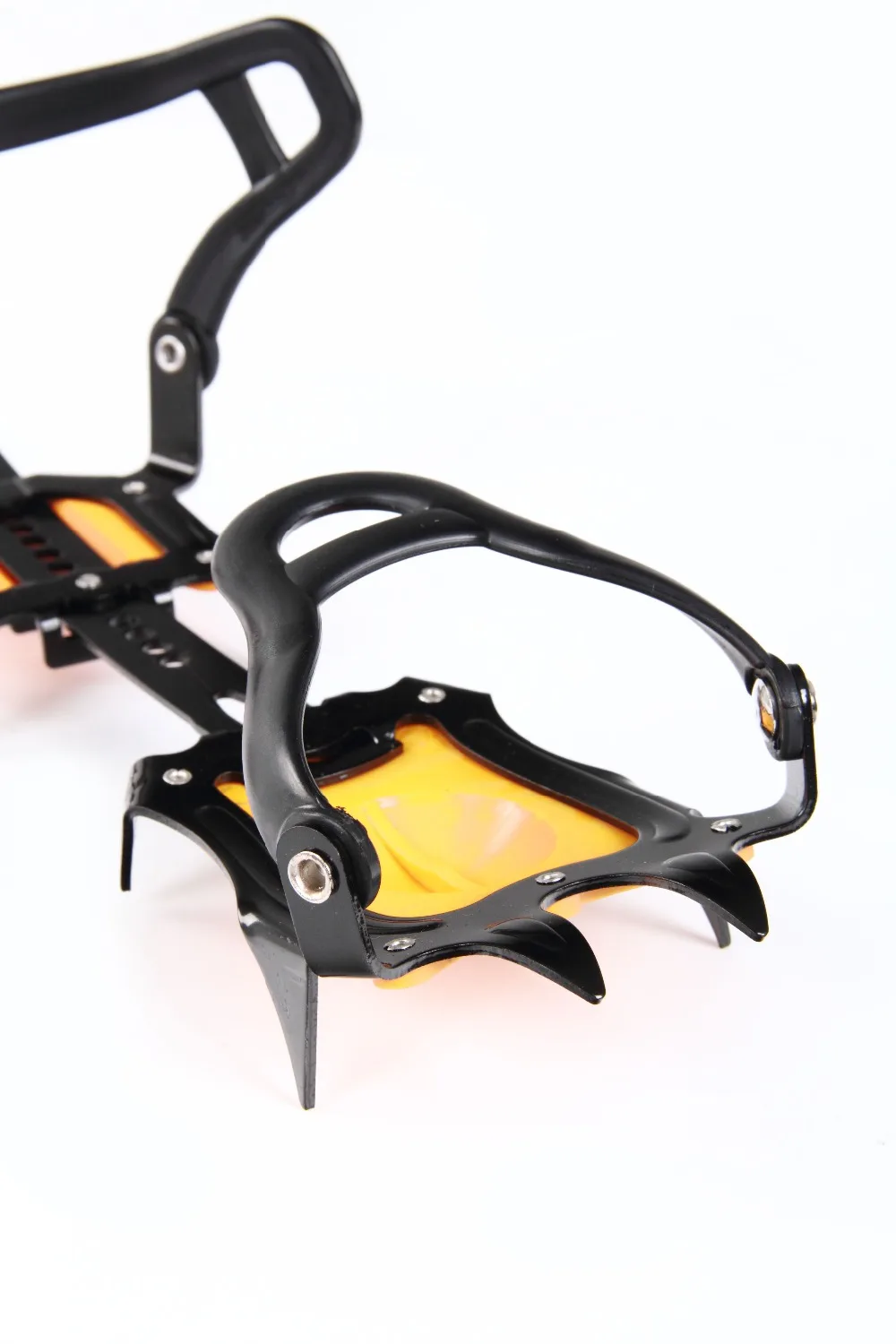 2016 Продвижение Новый Десять Зубы Ice Кошки Размер B Для Общего Наружное