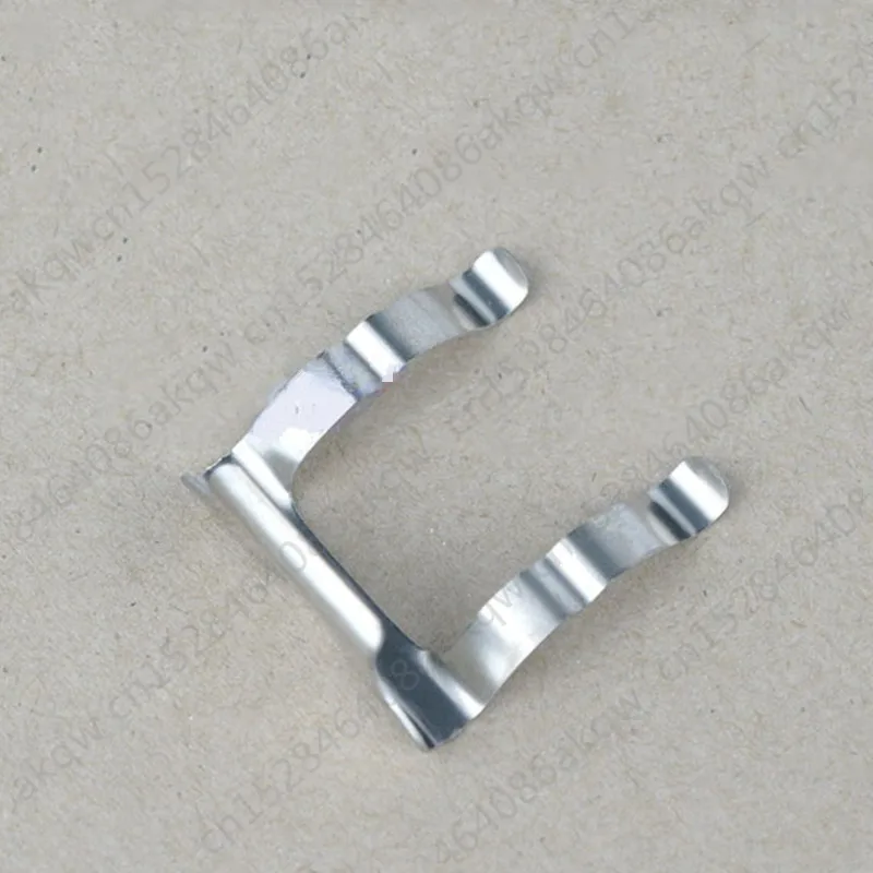 

Headlight sprinkler clip Suitable for 2007Lex usG X400 460R X270 350 450H LX450D 570C T200H2015 Water spray gun buckle clip