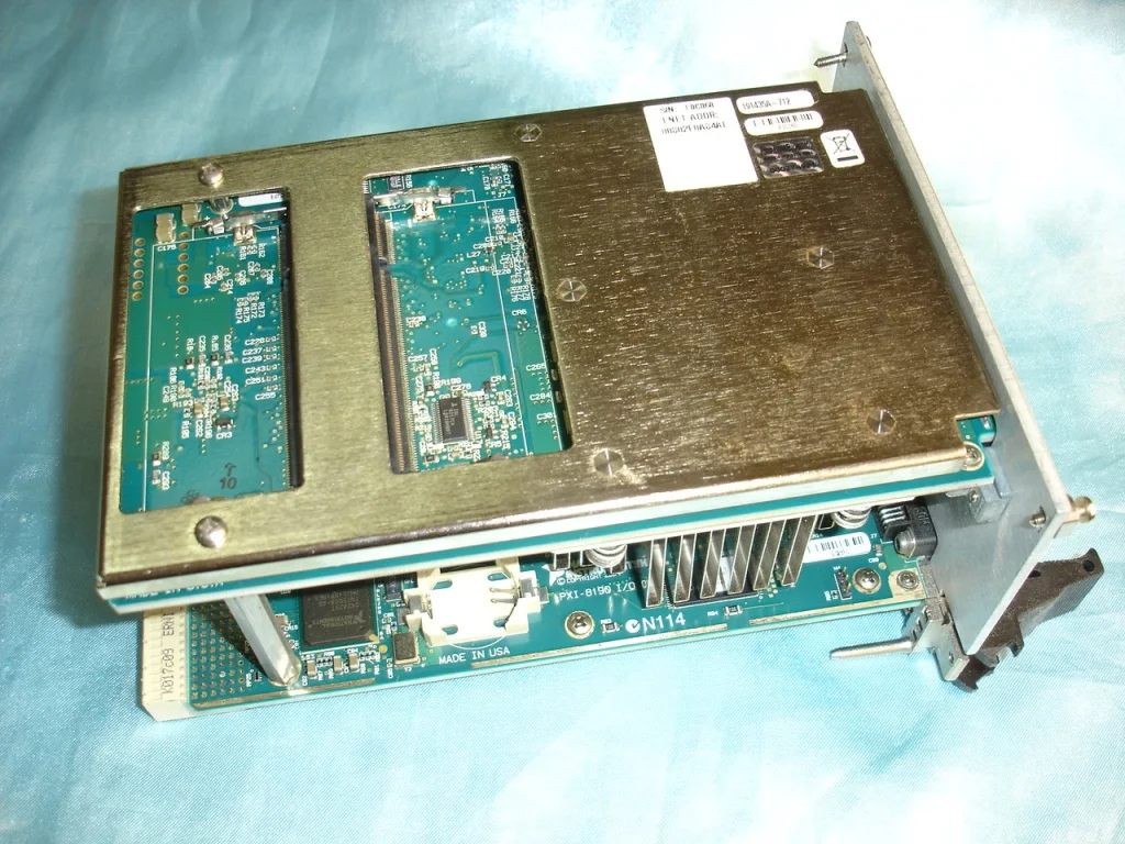 Для PXI 8196 контроллер Связь сбора данных DAQ карты NI Национальный инструменты