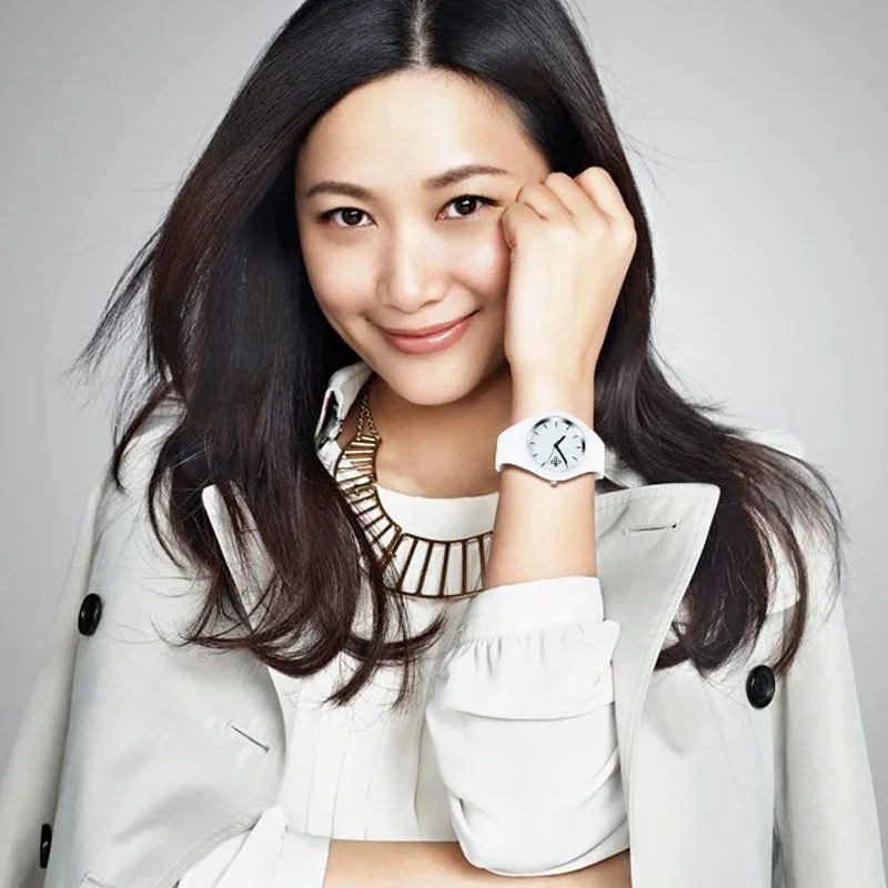 2018 новые модные женские туфли часы мягкой и удобной резинкой Повседневное