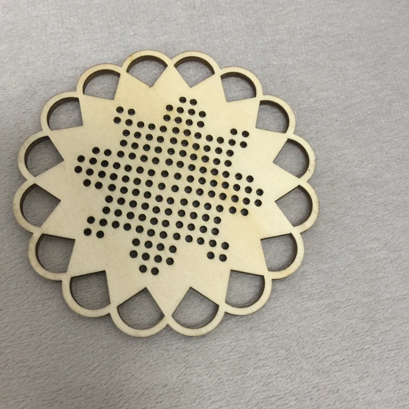 

Round Cross Stitch Wood SNOWFLAKE Blank