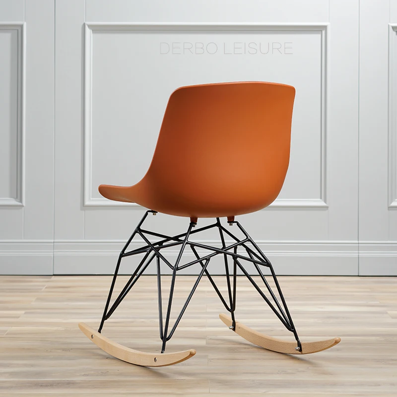 Современное классическое дизайнерское пластиковое кресло качалка из твердой