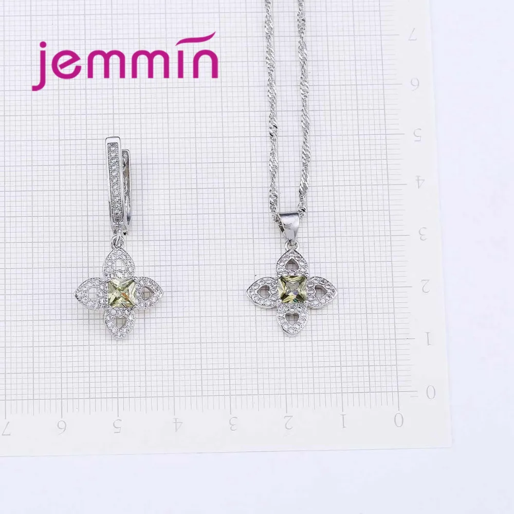 Женский ювелирный комплект из серебра 925 пробы с желтым кристаллом