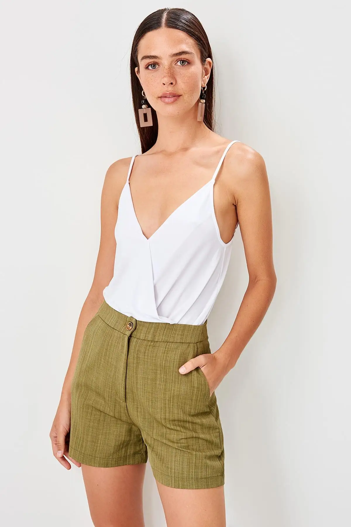 Trendyol зеленый Карманом Шорты TWOSS19SR0034|Женские шорты| |