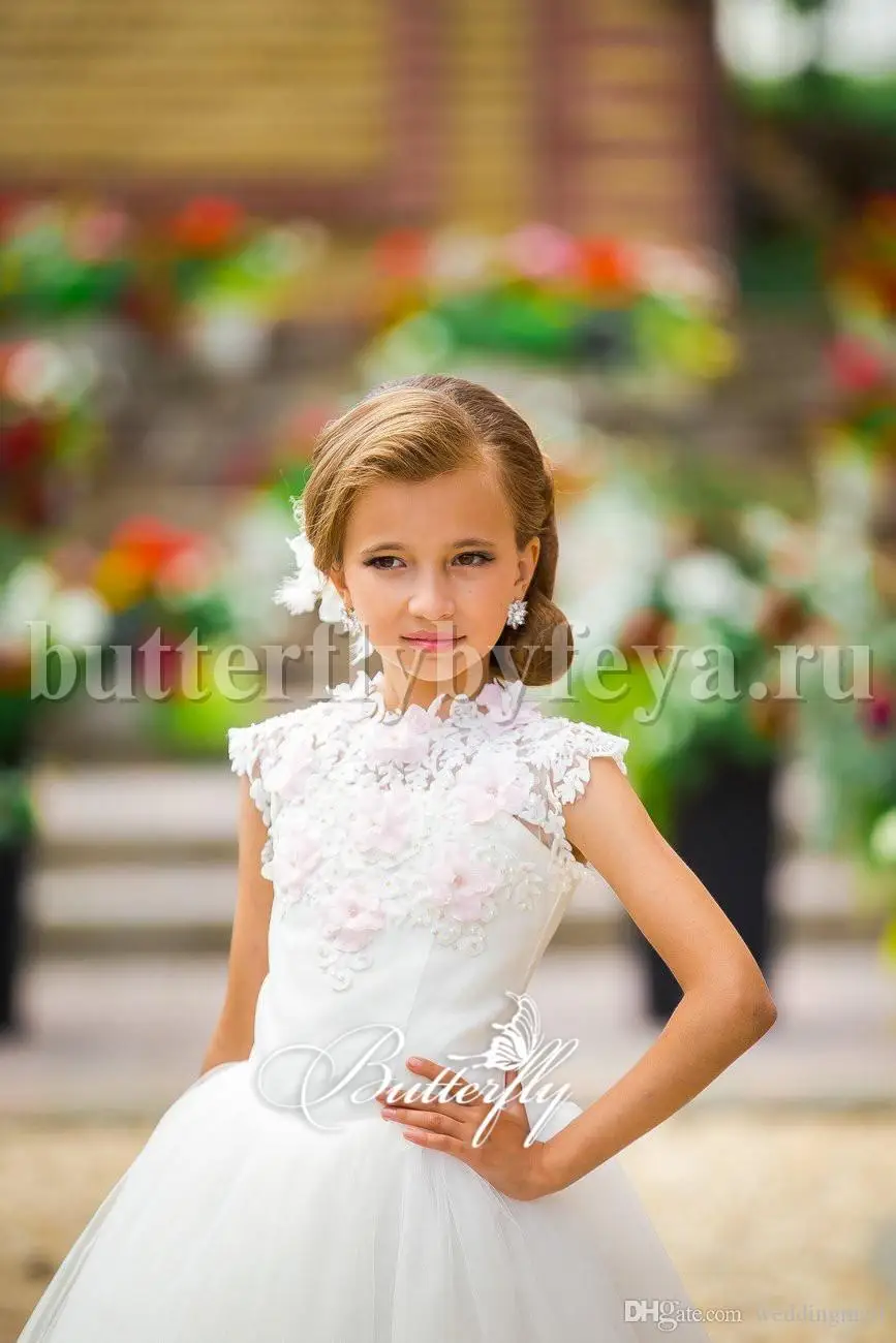 White High Neckline Tea Length Ball Gown Cape Sleeves Lace 2017 Floral Flower Girl Dresses Beaded Vintage Pink 3D Flowers | Свадьбы и