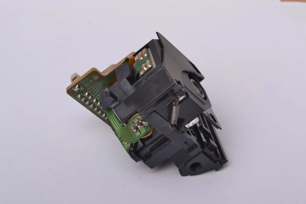 BRAND NEW KSS-213F Optical Pickup KSS213F CD Laser Len Lasereinheit For AIWA CXNSZ50K NSX-202 Pick-up | Электроника