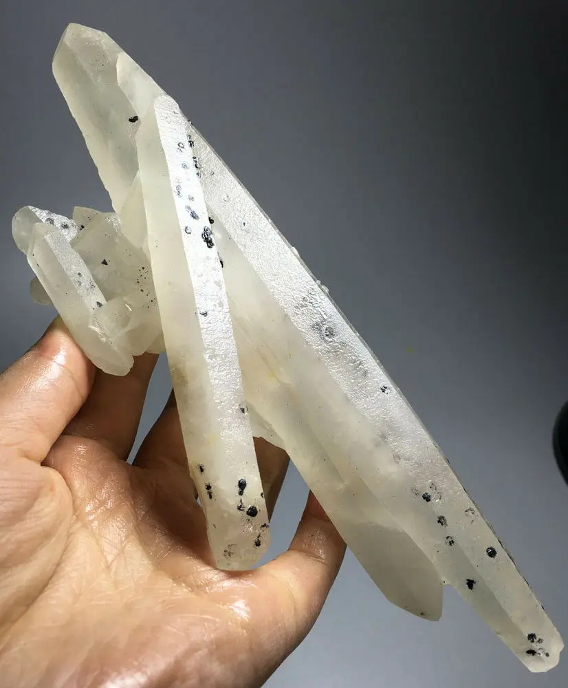 456g 225MM NATURAL WHITE QUARTZ CRYSTAL WAND POINT Healing FORM Inner Mongolia abajur | Дом и сад