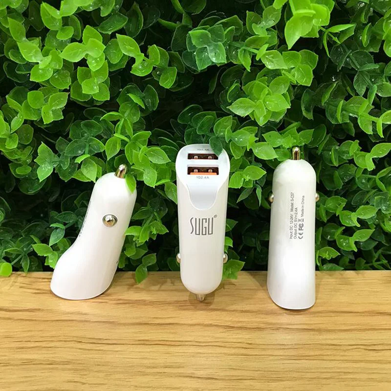 Быстрое Автомобильное зарядное устройство с двумя USB портами новая