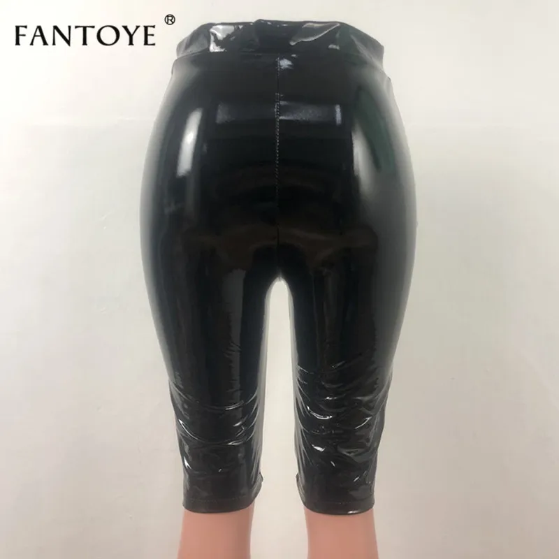 Fantoye пикантные из искусственной кожи шорты Для женщин Сплошной Светоотражающие сексуальные C высокой талией, эластичные Половина шорты конфетного цвета узкие Стретч Клубная одежда