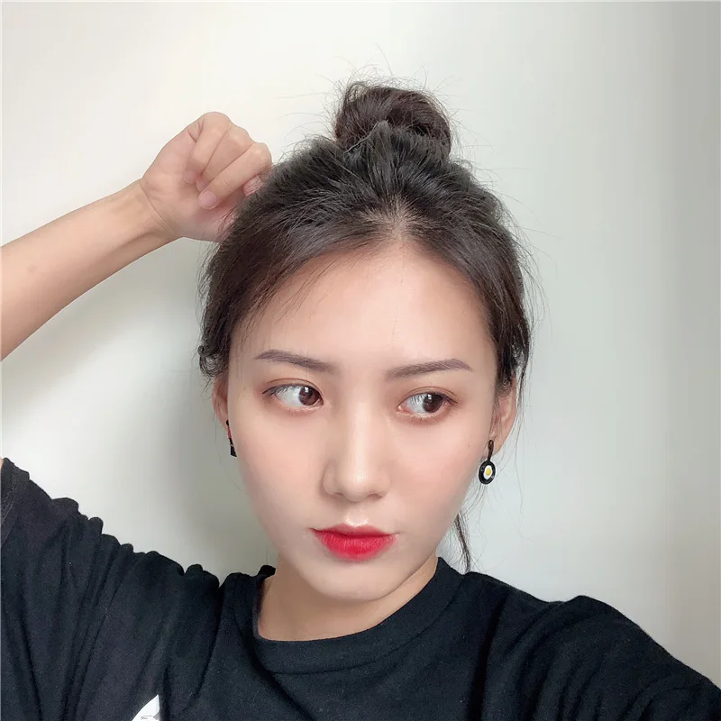 Прямая поставка 1 пара забавные асимметричные серьги с лопатой сковорода яйцо