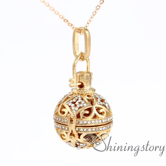 

ball rhombus aromatherapy necklace diffuser locket wholesale jewelry lockets essential oil pendant necklace rhinestone metal