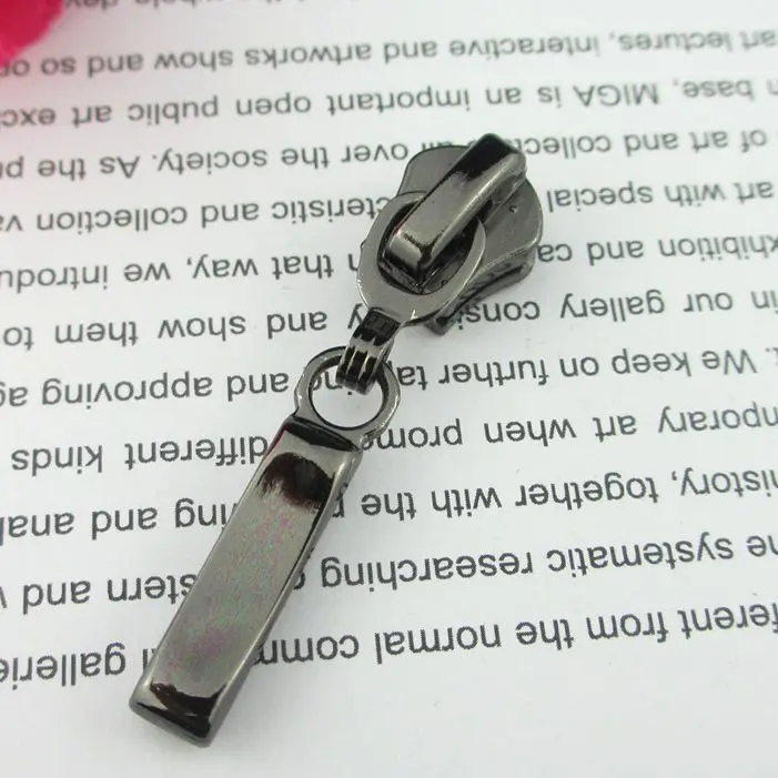 

High Quality NO.5 METAL zipper slider Zinc Alloy Plating fastener Bridge zipper puller Gun color Coat free shipping 20pcs/lot