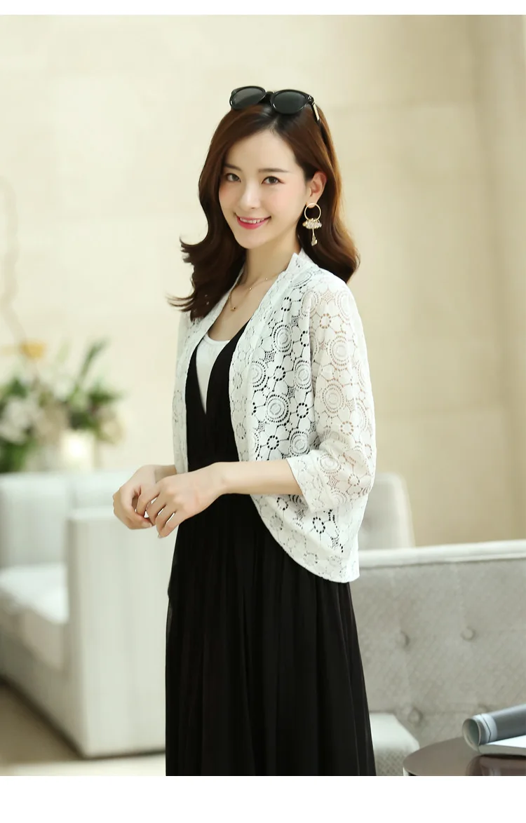 White Carol Diaries Women Plus Size Cardigan Autumn Coat Half Sleeve Elegant Lace Mesh Shrug Crochet Blusas Top Thin Outwear 5 Colors - Цвет: White