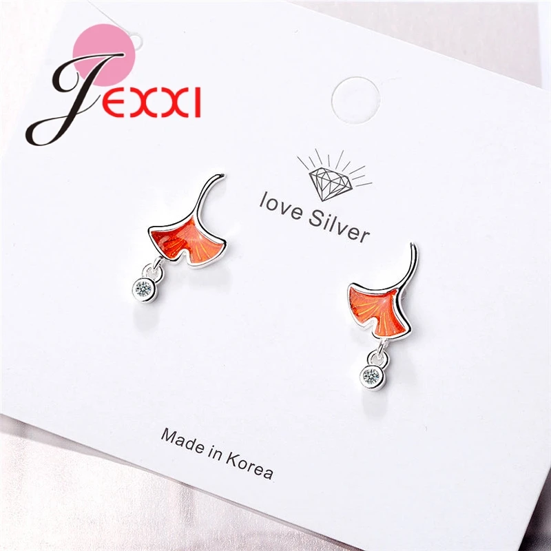 Модное красное гингко растений оставьте Форма серьги со шпилькой с прозрачные