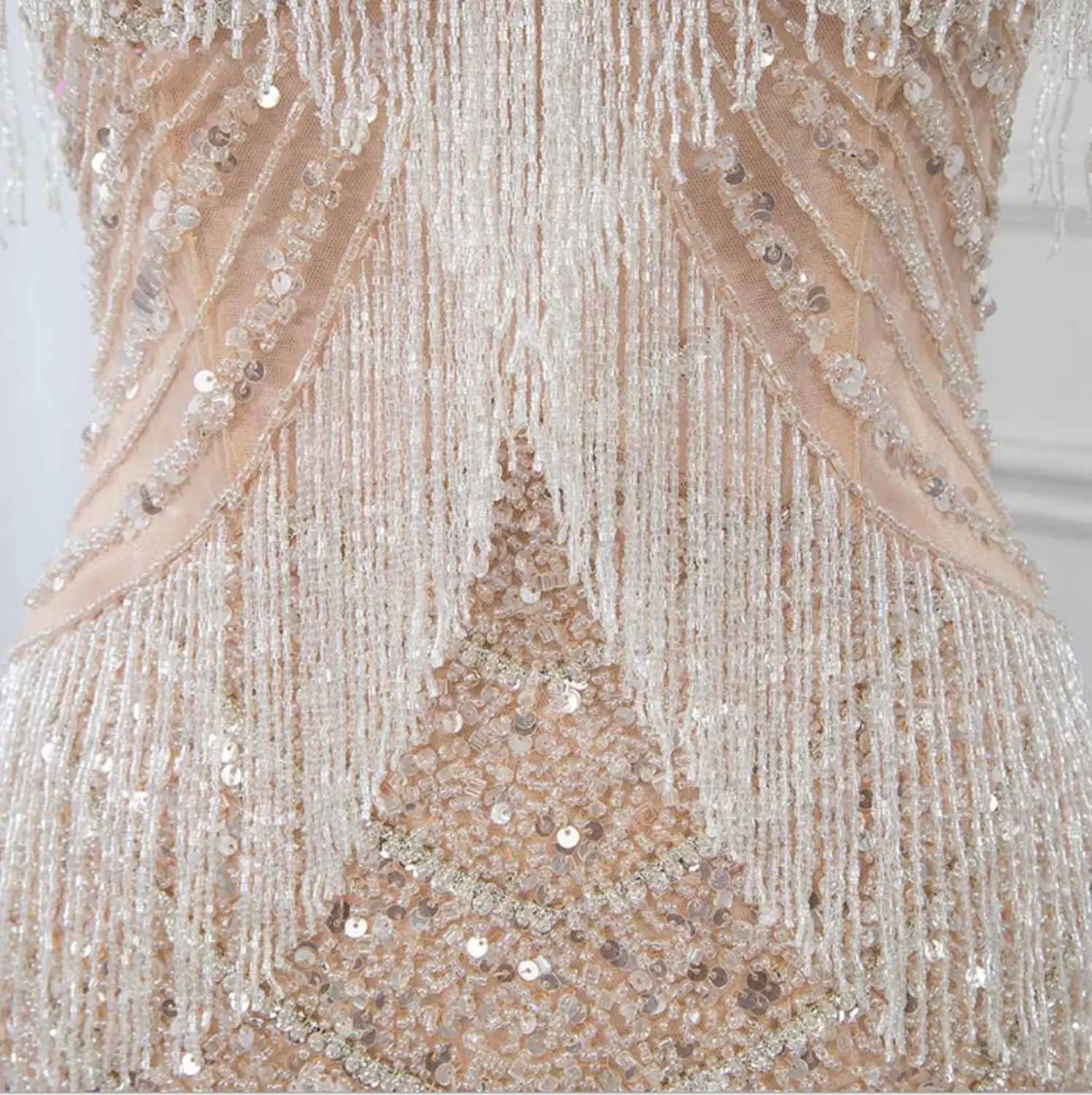 Женское вечернее платье-русалка платье цвета шампанского с высоким разрезом