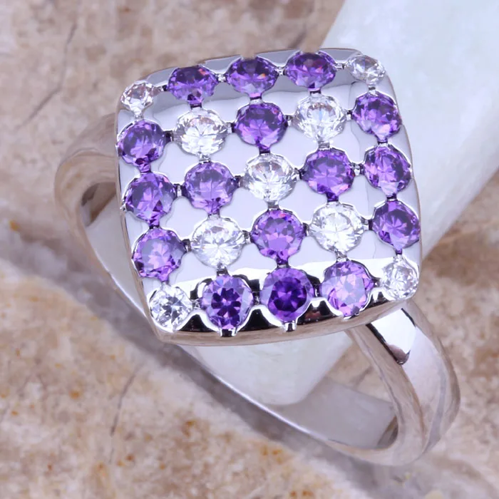 Изящное кольцо с фиолетовым кубическим цирконием белое CZ посеребренное Размер