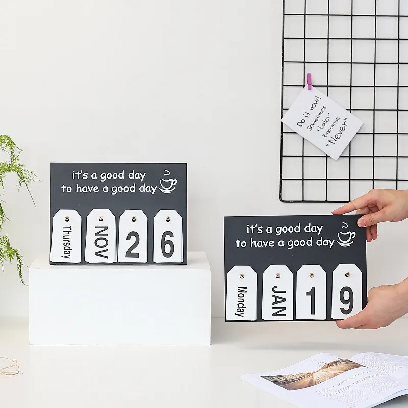 Скандинавский минимализм деревянная страница оформление календарей стол