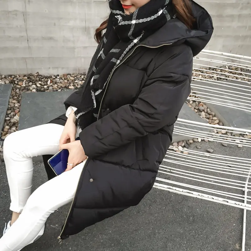 Пальто женское зимнее с хлопковой подкладкой облегающее капюшоном модель LM051 2019 |