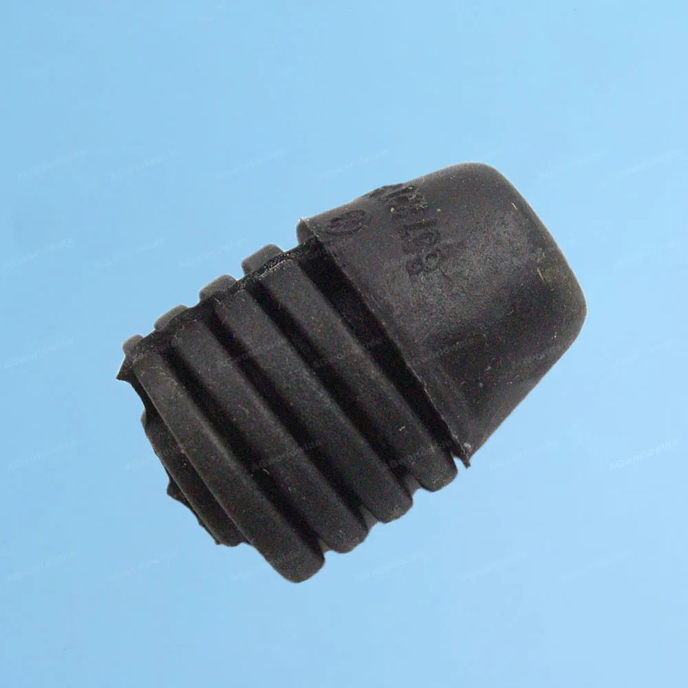 867827500A для VW Bora Caddy Jetta Golf Passat Touran Skoda Fabia черный резиновый бампер на капот стоп