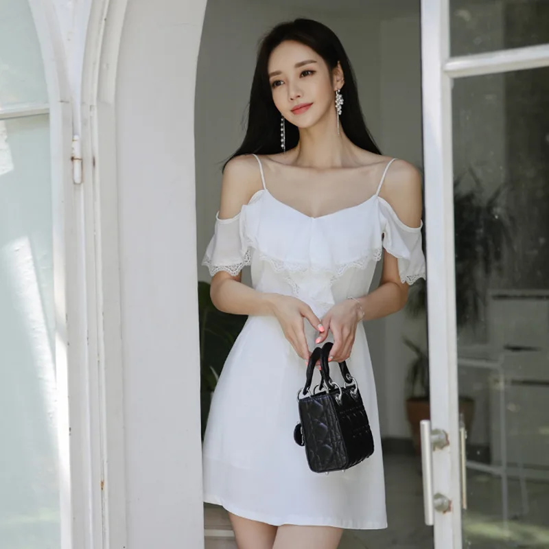 

Women Off-shoulder A-Line Mini Club Dress Spaghetti Strap Sexy Party Dress Women Lace Patchwork Backless White Dress Plus Size