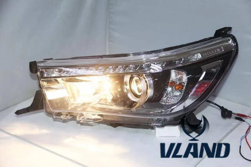 VLAND производитель автомобильных головных ламп для Hilux светодиодный головной светильник для Revo головной светильник с ксеноновыми скрытыми линзами проектора и днем