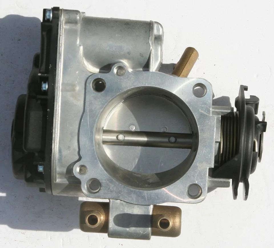 Корпус дроссельной заслонки с двигателем и TPS для Volkswagen Golf III Seat Toledo 1 6 1.6i OE 037133064D 408