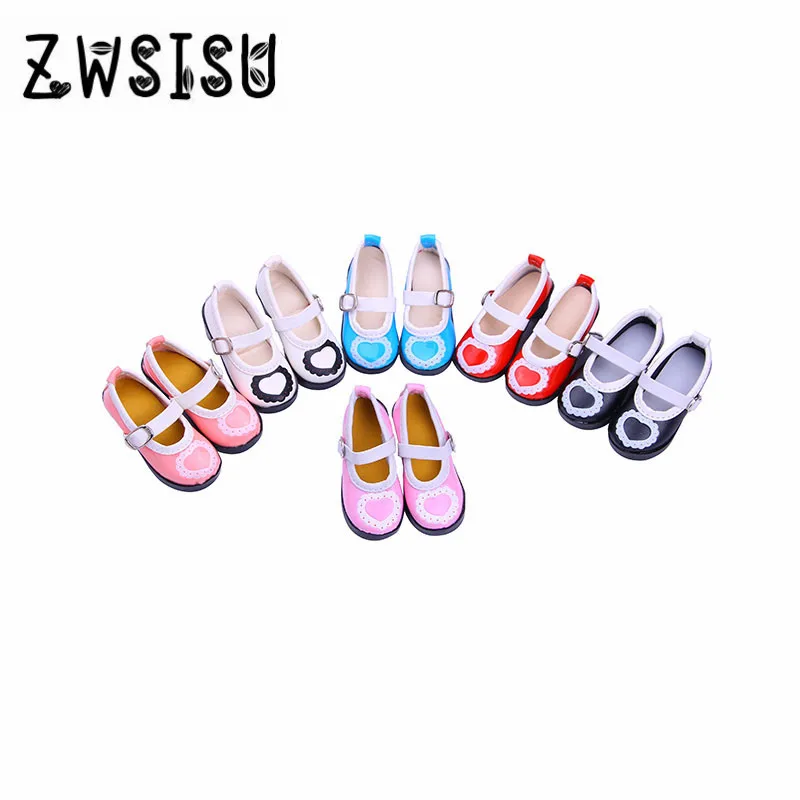 Лучший прекрасный подарок Много великолепных туфель на высоком каблуке с