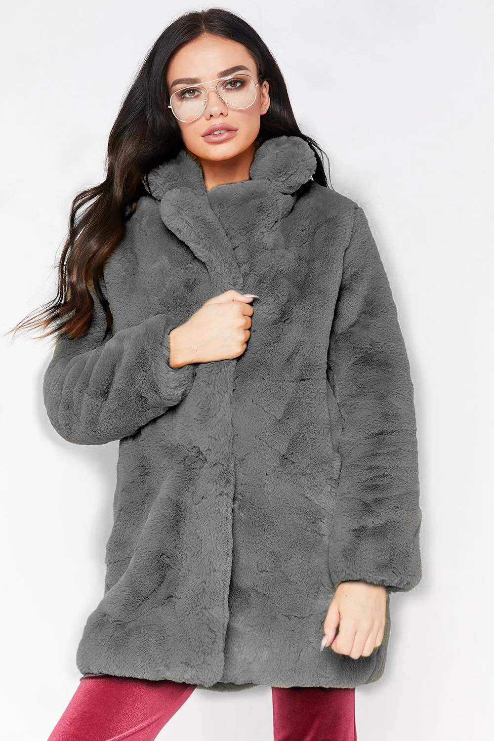 European fashion for women Faux fur coat 2019 Autumn winter warm plush Teddy jacket women Fur coat Large size coat party 1988