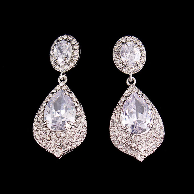 Роскошные Австрийские кристаллы модные ювелирные изделия серьги-гвоздики в