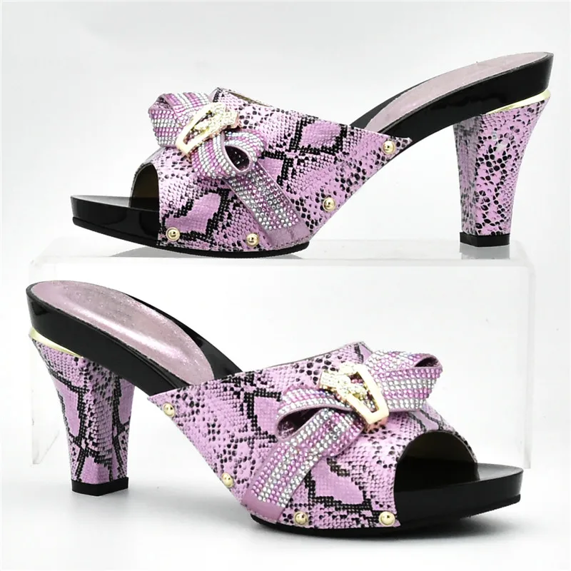 Новый дизайн женские шлепанцы в африканском стиле лето 2018 женская обувь на